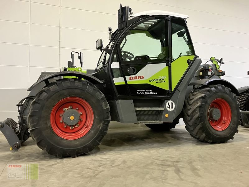 Teleskoplader van het type CLAAS SCORPION 746 VARIPOWER, Gebrauchtmaschine in Vohburg (Foto 1)