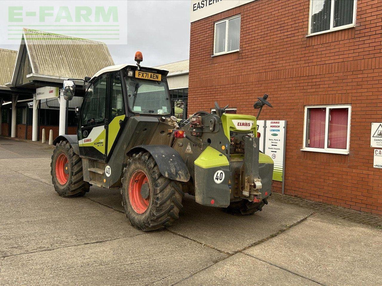 Teleskoplader типа CLAAS SCORPION 746, Gebrauchtmaschine в SLEAFORD (Фотография 4)