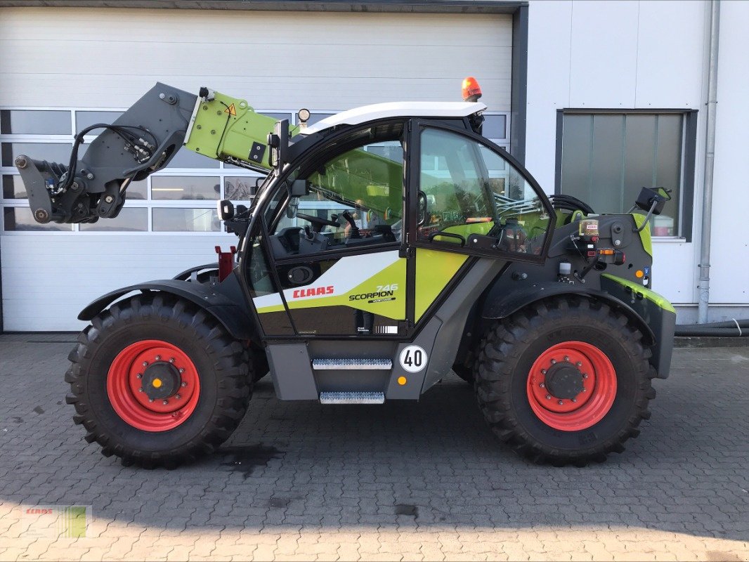 Teleskoplader des Typs CLAAS Scorpion 746, Gebrauchtmaschine in Alveslohe (Bild 1)