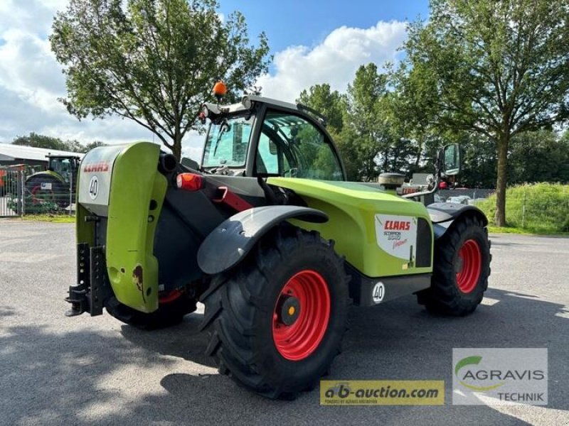 Teleskoplader типа CLAAS SCORPION 9040, Gebrauchtmaschine в Meppen (Фотография 3)