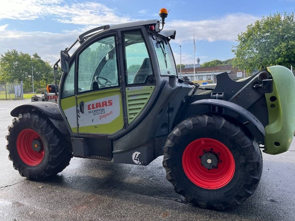 Teleskoplader van het type CLAAS SCORPION 9040, Gebrauchtmaschine in Kolding (Foto 5)