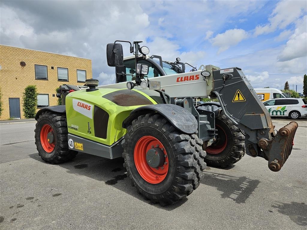 Teleskoplader des Typs CLAAS SCORPION 9055 VP+, Gebrauchtmaschine in Nykøbing Falster (Bild 1)