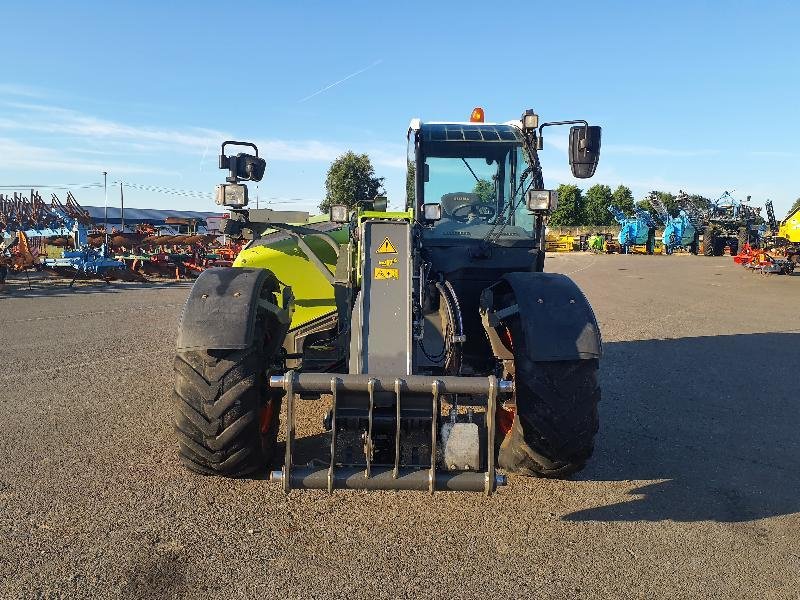 Teleskoplader des Typs CLAAS SCORPION732, Gebrauchtmaschine in ANTIGNY (Bild 3)