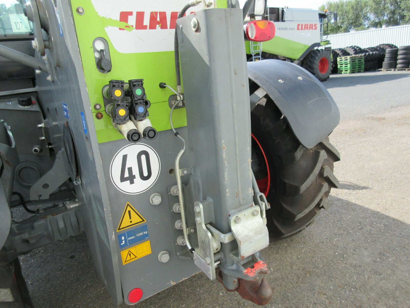 Teleskoplader van het type CLAAS TELESCOPIQUE SCORPION 1033, Gebrauchtmaschine in PLOUIGNEAU (Foto 8)