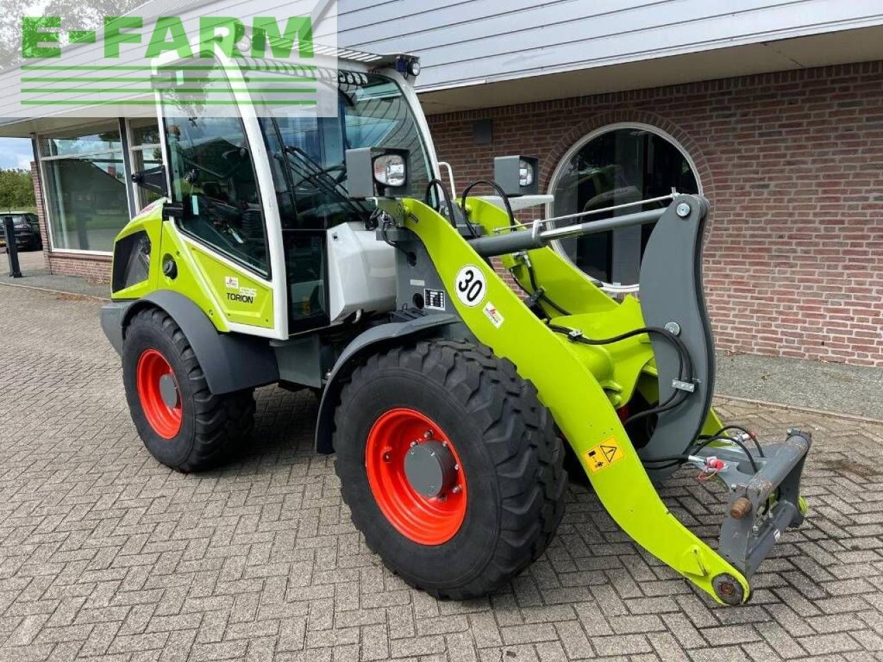 Teleskoplader tipa CLAAS torion 535, Gebrauchtmaschine u ag BROEKLAND (Slika 7)