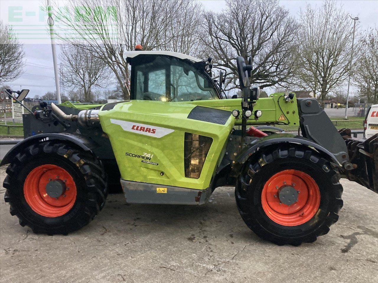 Teleskoplader van het type CLAAS USED 2019 SCORPION 741, Gebrauchtmaschine in CIRENCESTER (Foto 7)