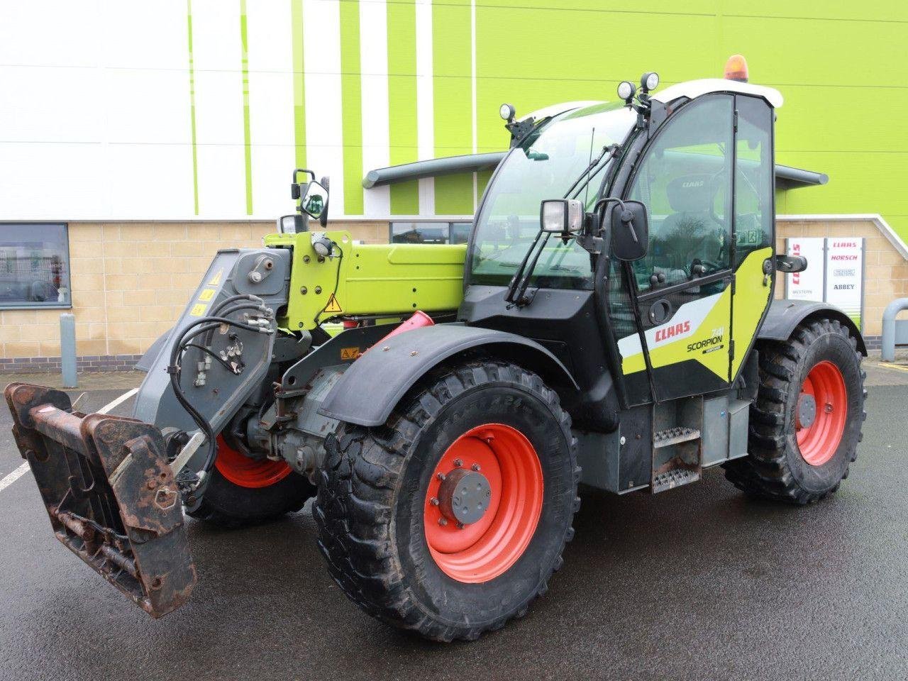 Teleskoplader tipa CLAAS USED 2019 SCORPION 741, Gebrauchtmaschine u CIRENCESTER (Slika 1)