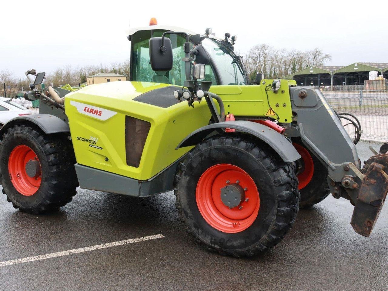 Teleskoplader типа CLAAS USED 2019 SCORPION 741, Gebrauchtmaschine в CIRENCESTER (Фотография 17)