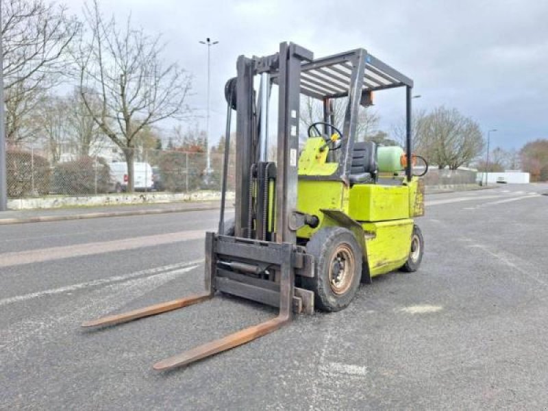 Teleskoplader a típus Clark GPM15N, Gebrauchtmaschine ekkor: senlis (Kép 1)