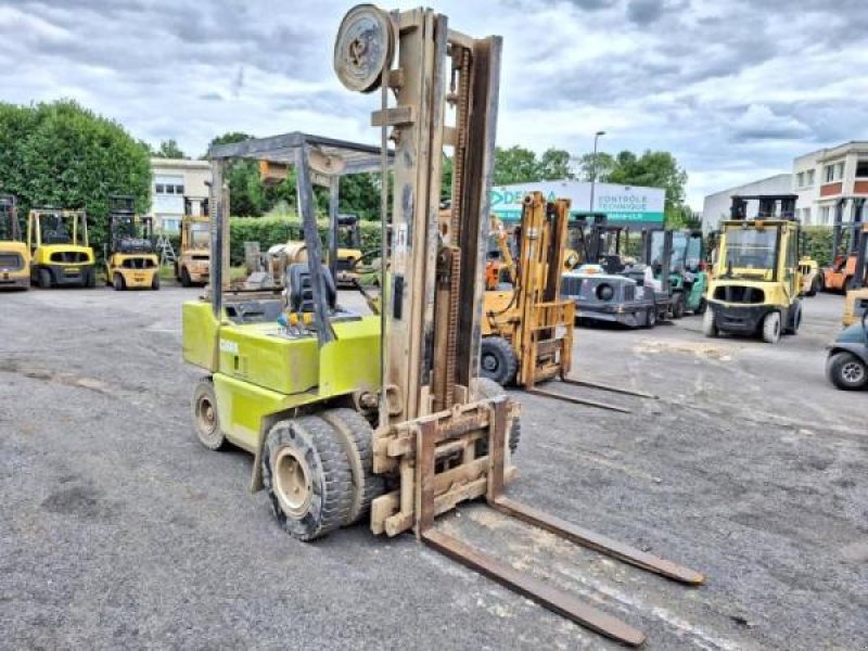 Teleskoplader typu Clark GPM30, Gebrauchtmaschine v senlis (Obrázek 6)