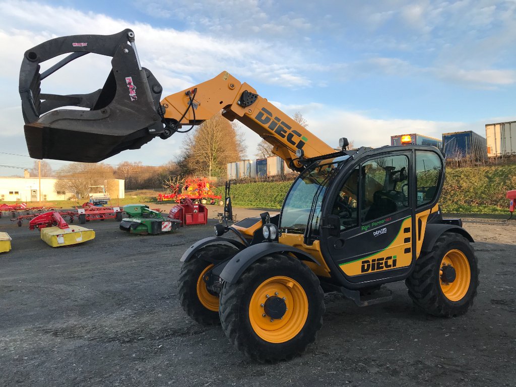 Teleskoplader typu DIECI AGRI FARMER 32.6, Gebrauchtmaschine v UZERCHE (Obrázek 1)