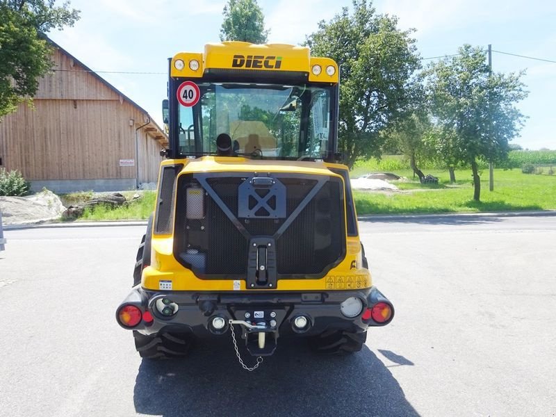 Teleskoplader van het type DIECI Agri Pivot T 60 Knick-Teleskoplader, Neumaschine in St. Marienkirchen (Foto 9)