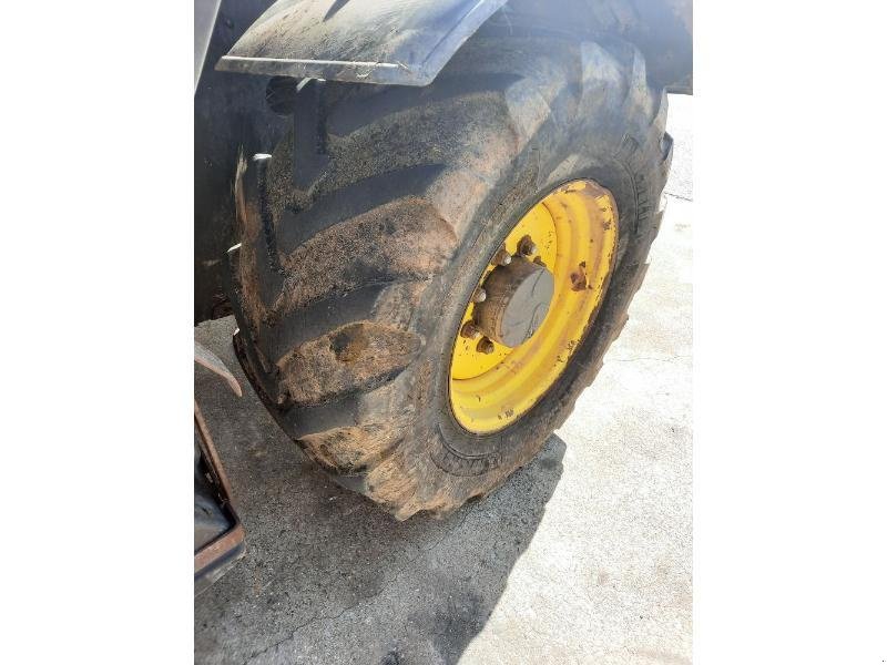 Teleskoplader tip DIECI AGRI-PLUS42-7VS, Gebrauchtmaschine in ANTIGNY (Poză 3)