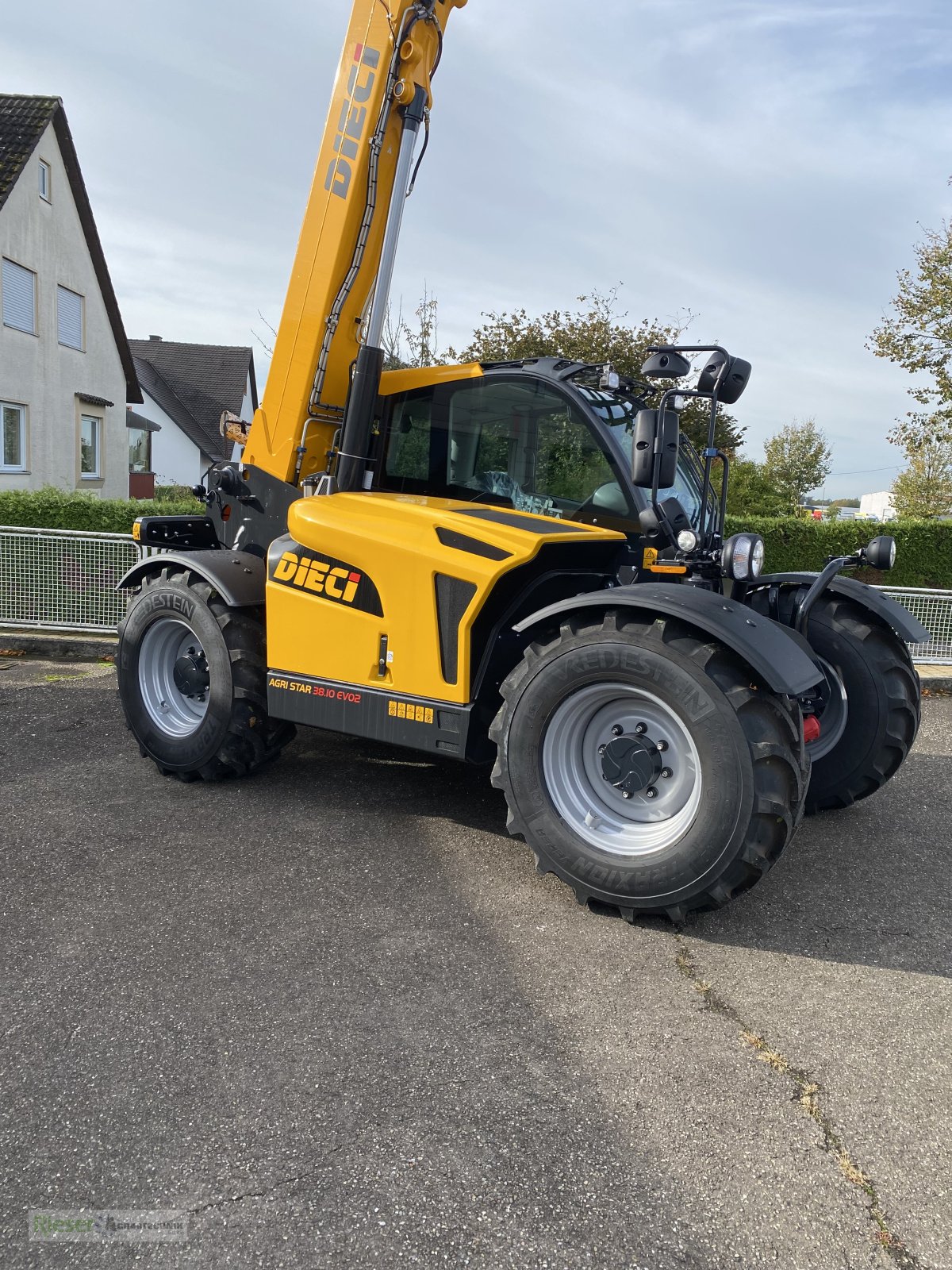 Teleskoplader van het type DIECI Agri Star 38.10 GD als Neu- oder als Vorführgerät sofort Lieferbar, Neumaschine in Nördlingen (Foto 1)