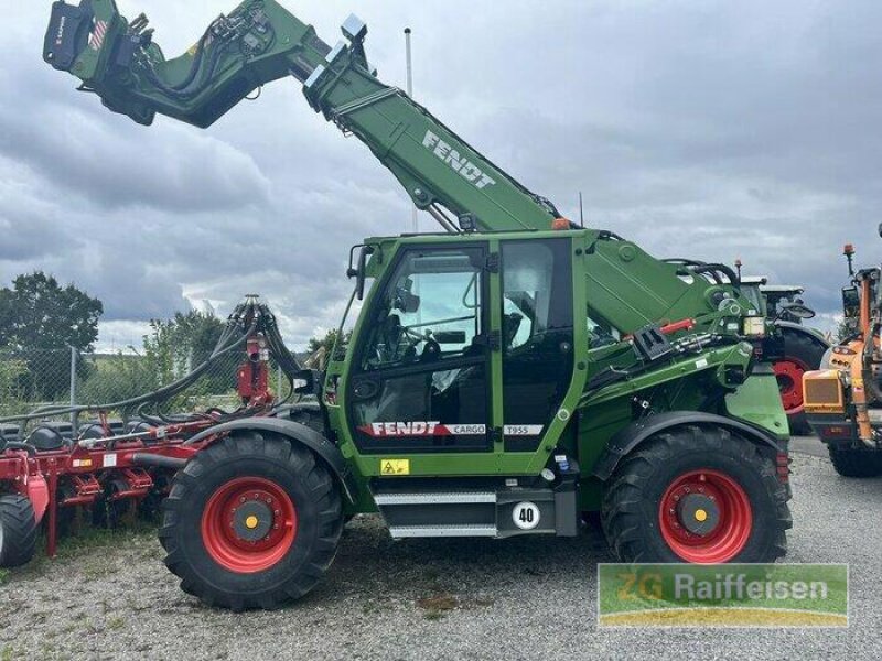 Teleskoplader of the type Fendt Cargo 955, Neumaschine in Walldürn (Picture 3)