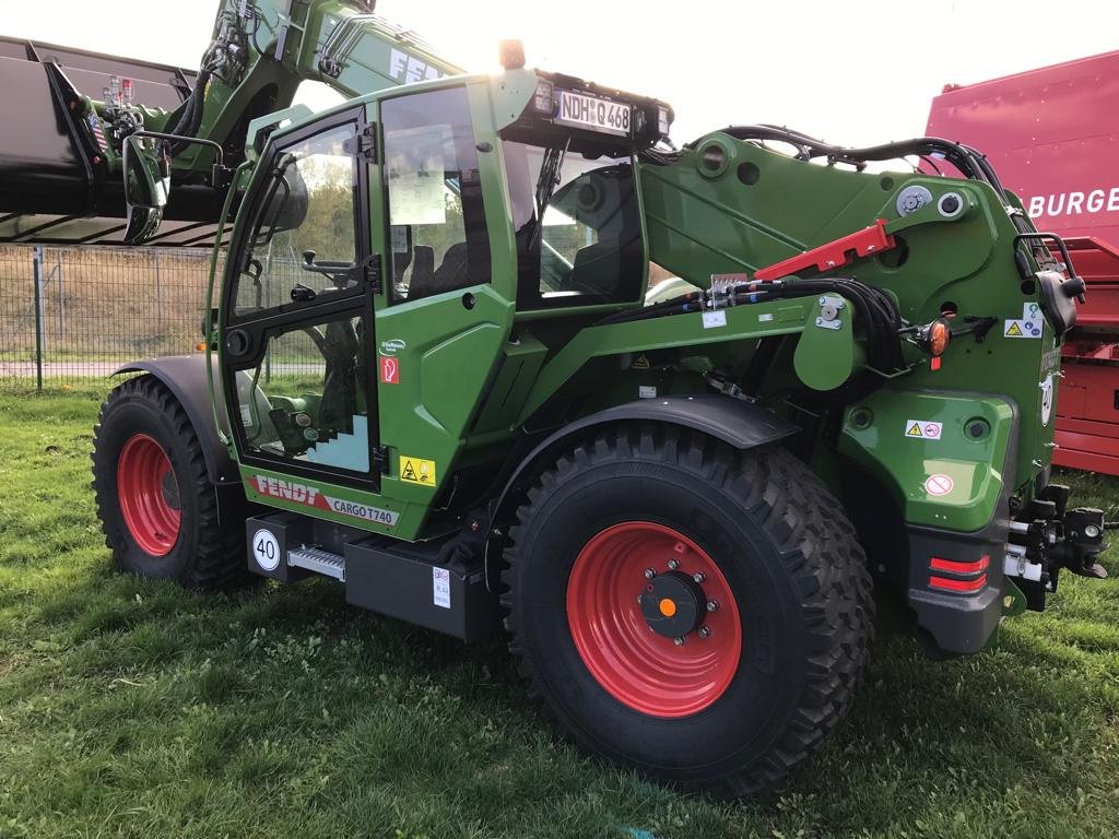 Teleskoplader Türe ait Fendt Cargo T740, Vorführmaschine içinde Werther (resim 4)