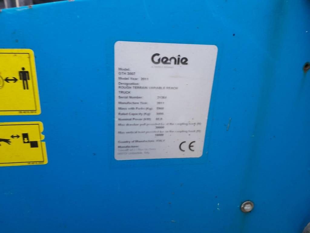 Teleskoplader des Typs Genie GTH 3007 verreiker bak en vorken, Gebrauchtmaschine in Ederveen (Bild 10)