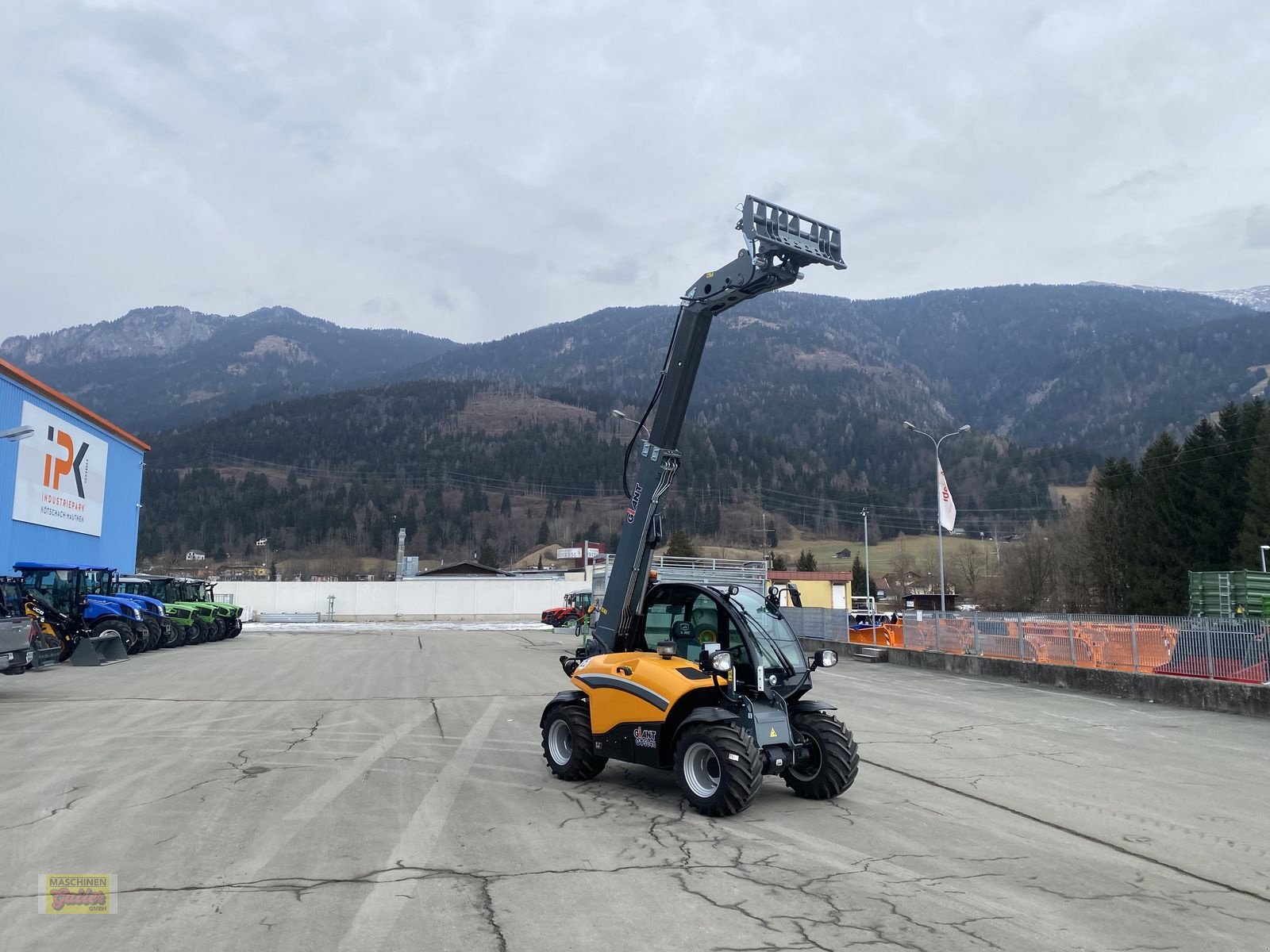 Teleskoplader типа GiANT GT 5048 Teleskoplader in guter Ausstattung, Neumaschine в Kötschach (Фотография 1)