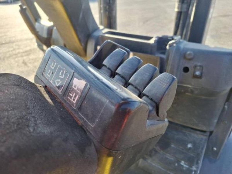 Teleskoplader tip Hyster H4.5FTS5, Gebrauchtmaschine in senlis (Poză 7)