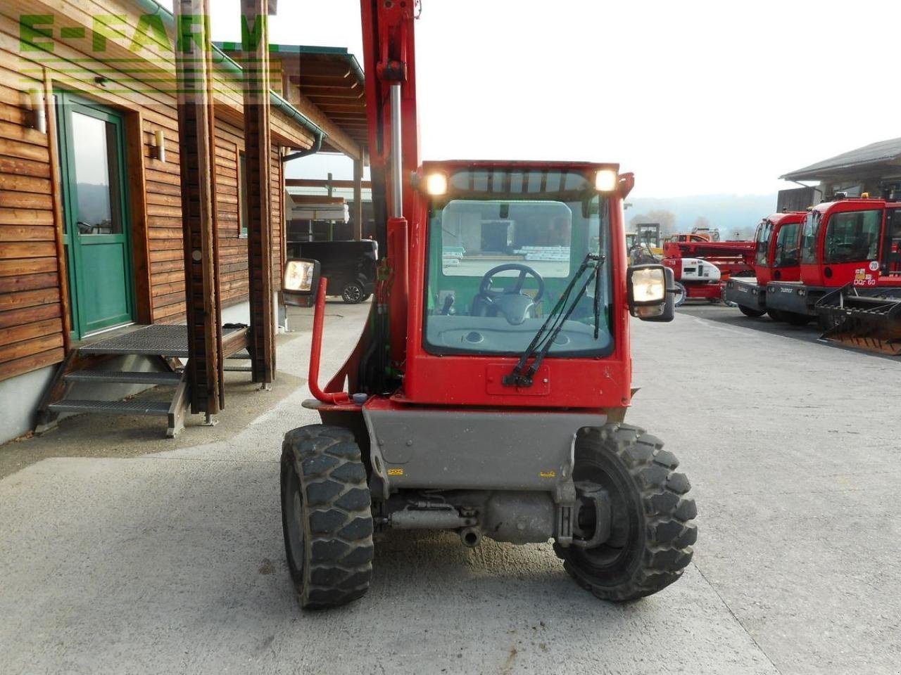 Teleskoplader za tip JCB 520-40 ( 4m 2t ) nur 2 meter bauhöhe u. 1,6 brei, Gebrauchtmaschine u ST. NIKOLAI/DR. (Slika 17)