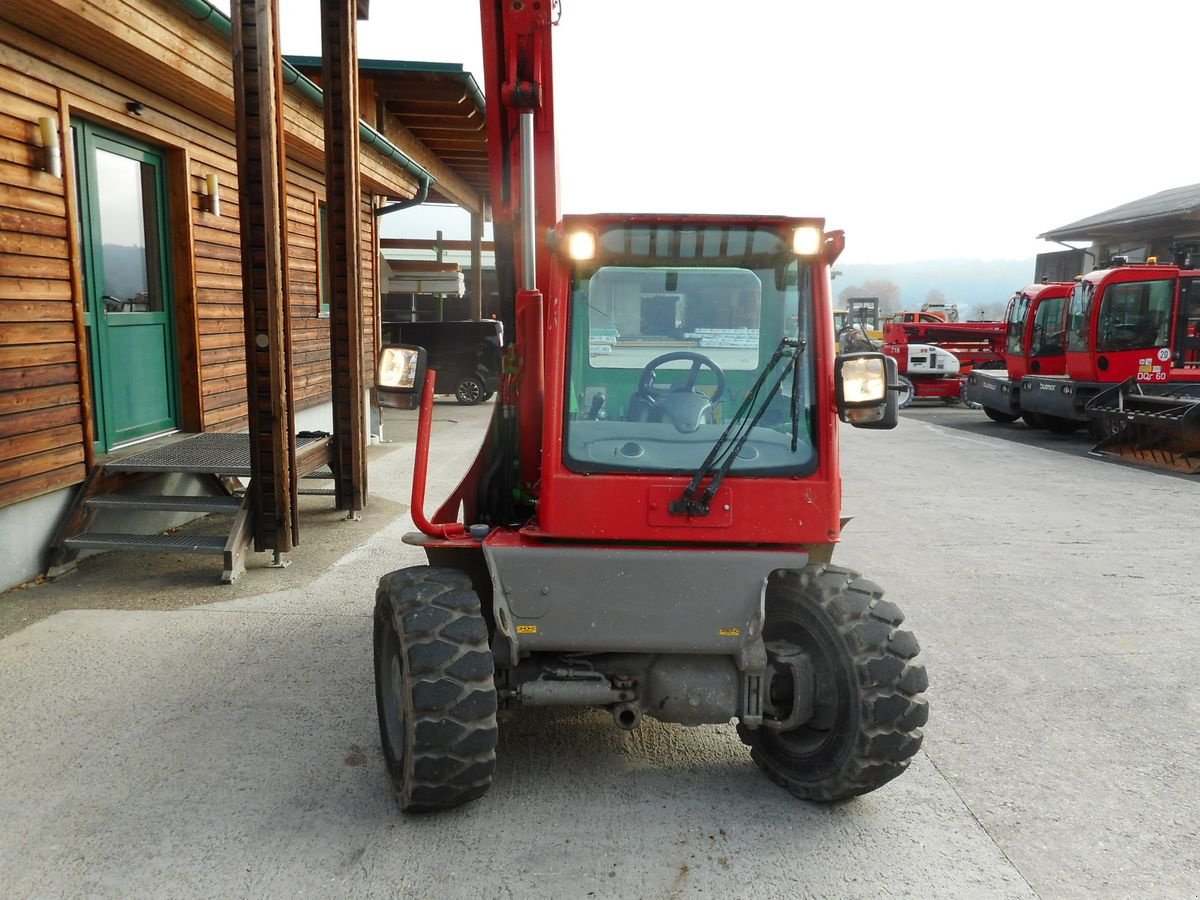 Teleskoplader typu JCB 520-40 ( 4m 2t ) nur 2 Meter Bauhöhe u. 1,6 Brei, Gebrauchtmaschine v St. Nikolai ob Draßling (Obrázek 17)