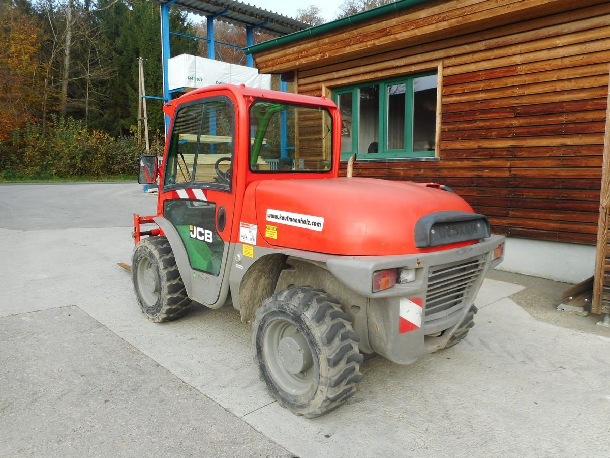 Teleskoplader typu JCB 520-40 ( 4m 2t ) nur 2 Meter Bauhöhe u. 1,6 Brei, Gebrauchtmaschine v St. Nikolai ob Draßling (Obrázek 3)