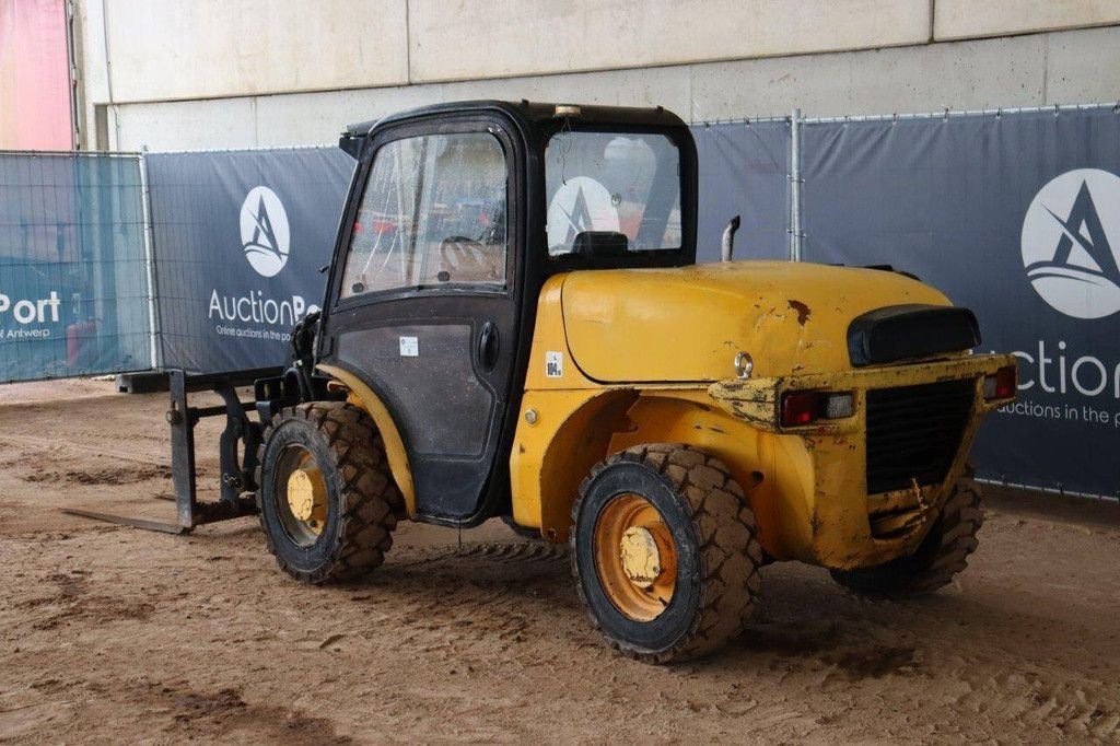 Teleskoplader typu JCB 520-40, Gebrauchtmaschine w Antwerpen (Zdjęcie 4)