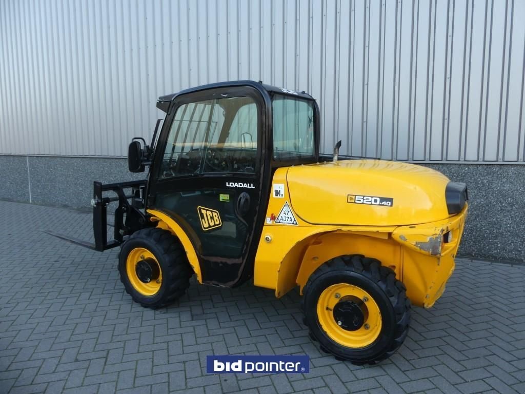 Teleskoplader typu JCB 520.40, Gebrauchtmaschine v Deurne (Obrázek 4)