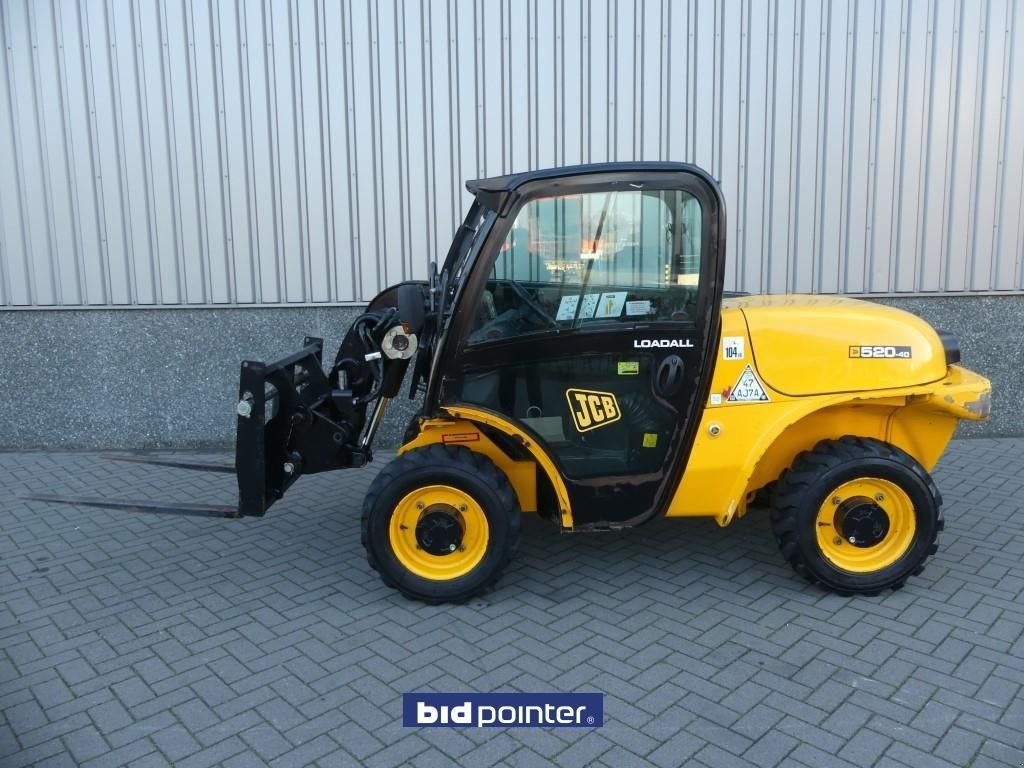 Teleskoplader typu JCB 520.40, Gebrauchtmaschine v Deurne (Obrázek 3)