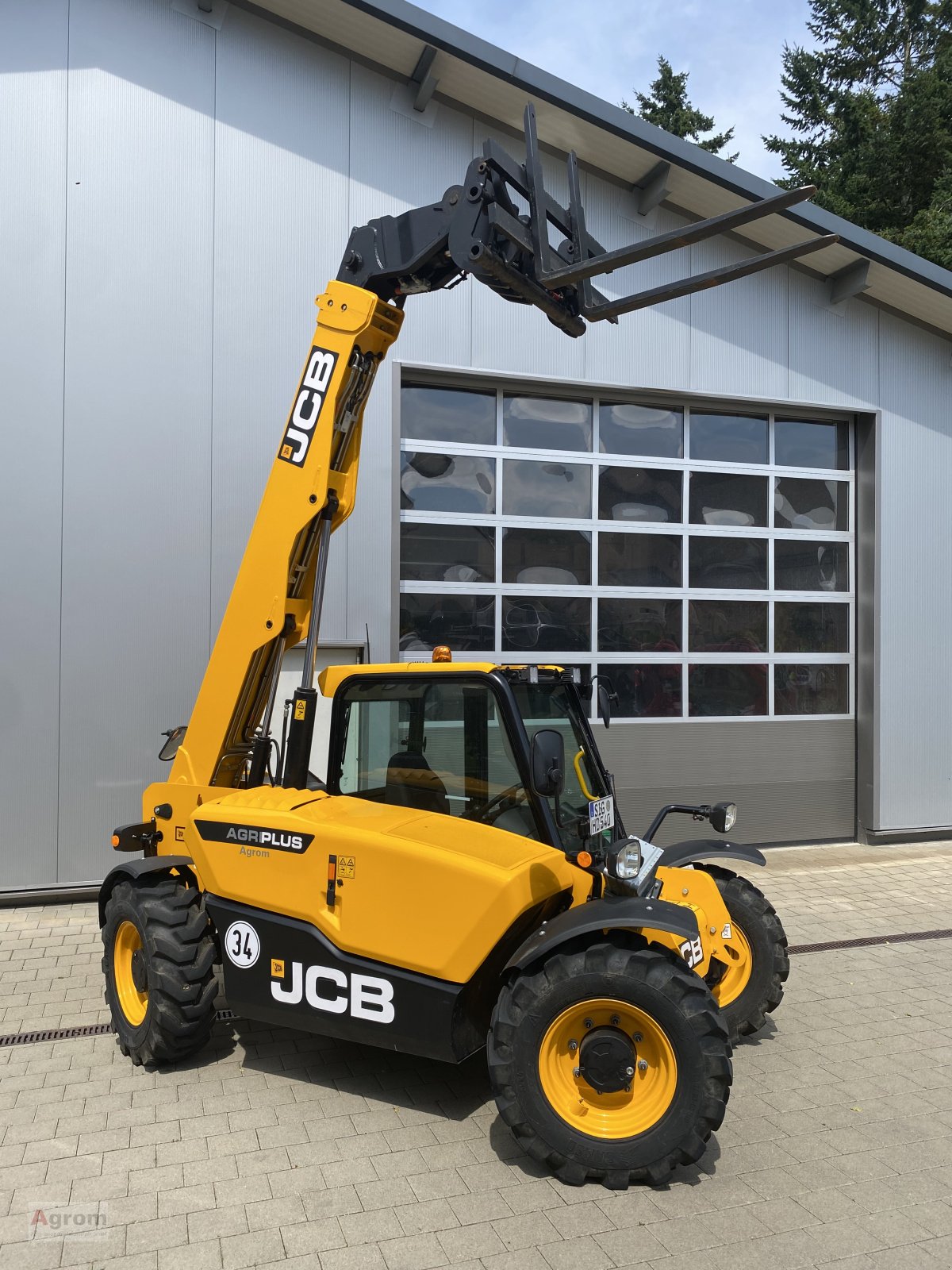 Teleskoplader Türe ait JCB 525-60 Agri Plus, Gebrauchtmaschine içinde Riedhausen (resim 1)