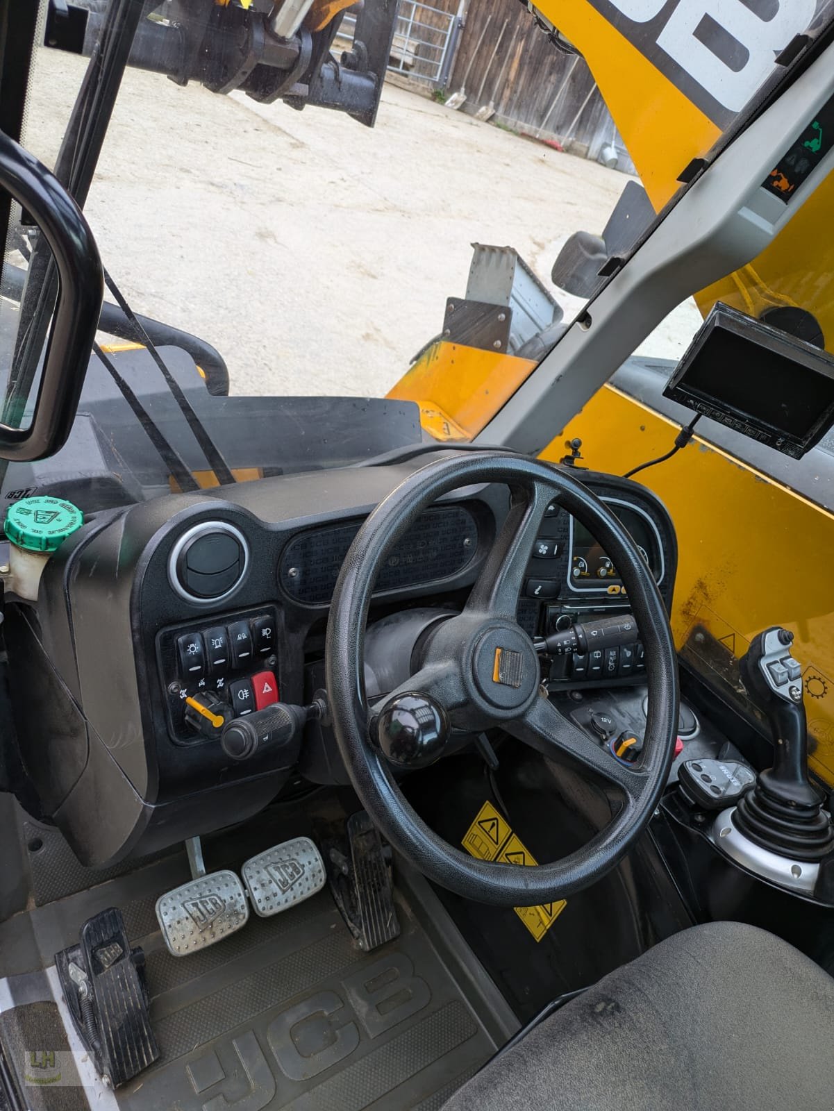 Teleskoplader a típus JCB 525-60 Agri Plus, Gebrauchtmaschine ekkor: Aresing (Kép 3)