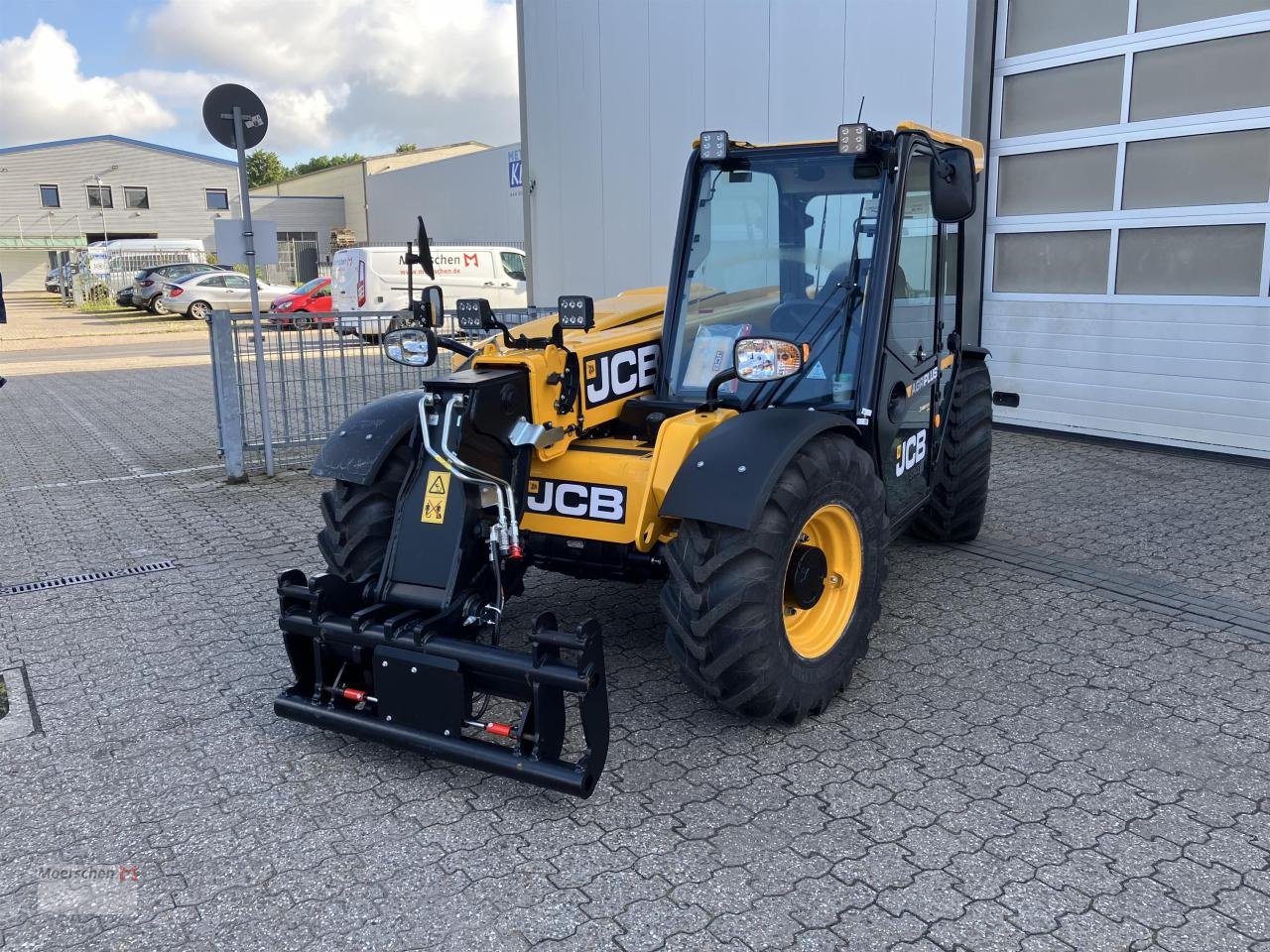 Teleskoplader of the type JCB 525-60 Agri Plus, Neumaschine in Tönisvorst (Picture 2)