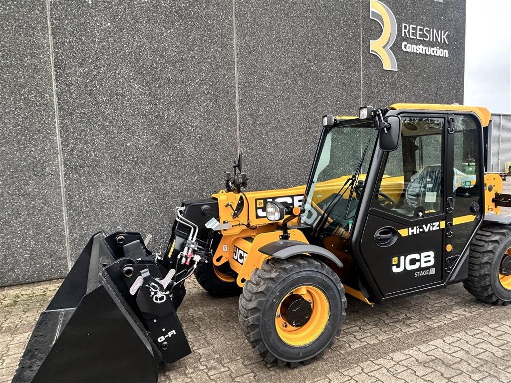 Teleskoplader от тип JCB 525-60 HI-VIZ Fabriksny, Gebrauchtmaschine в Ulfborg (Снимка 2)