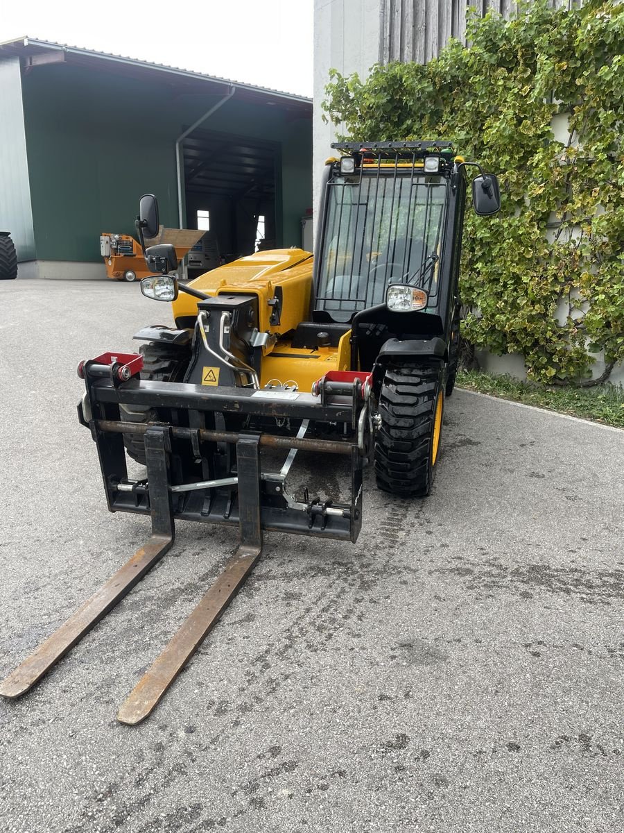 Teleskoplader a típus JCB 525-60, Gebrauchtmaschine ekkor: Wolfsbach (Kép 2)