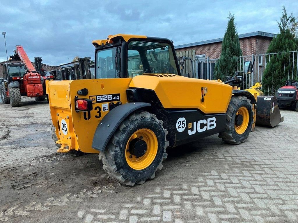 Teleskoplader от тип JCB 525-60T5, Gebrauchtmaschine в Antwerpen (Снимка 5)