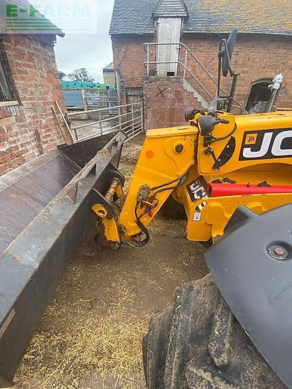 Teleskoplader tip JCB 526-56 agri plus, Gebrauchtmaschine in SHREWSBURRY (Poză 2)