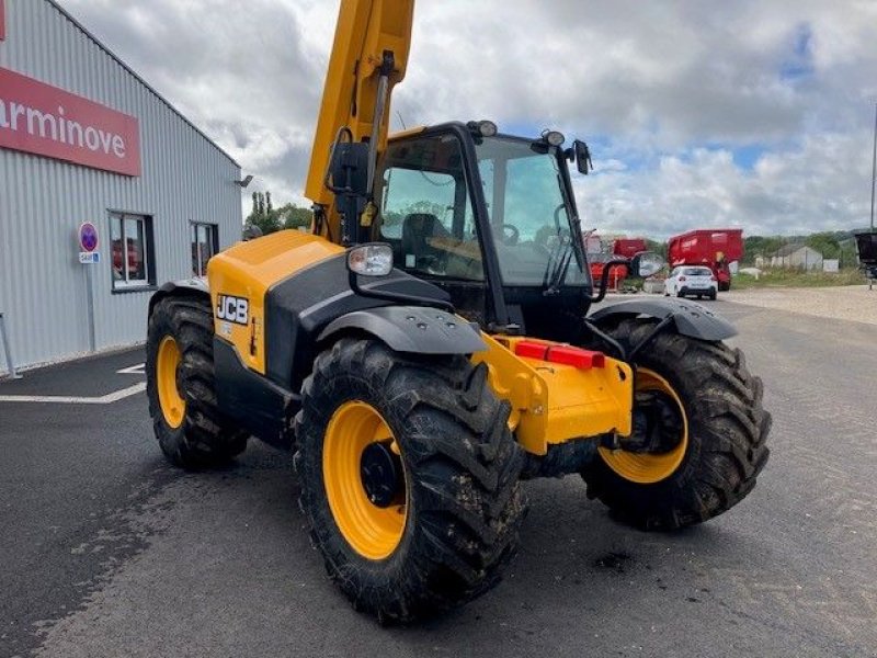 Teleskoplader typu JCB 526-56, Gebrauchtmaschine v SAINT NICOLAS DE PORT (Obrázok 2)