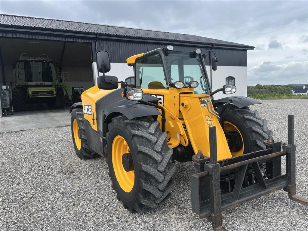 Teleskoplader typu JCB 527-58 Agri Plus, Gebrauchtmaschine v Mariager (Obrázok 5)