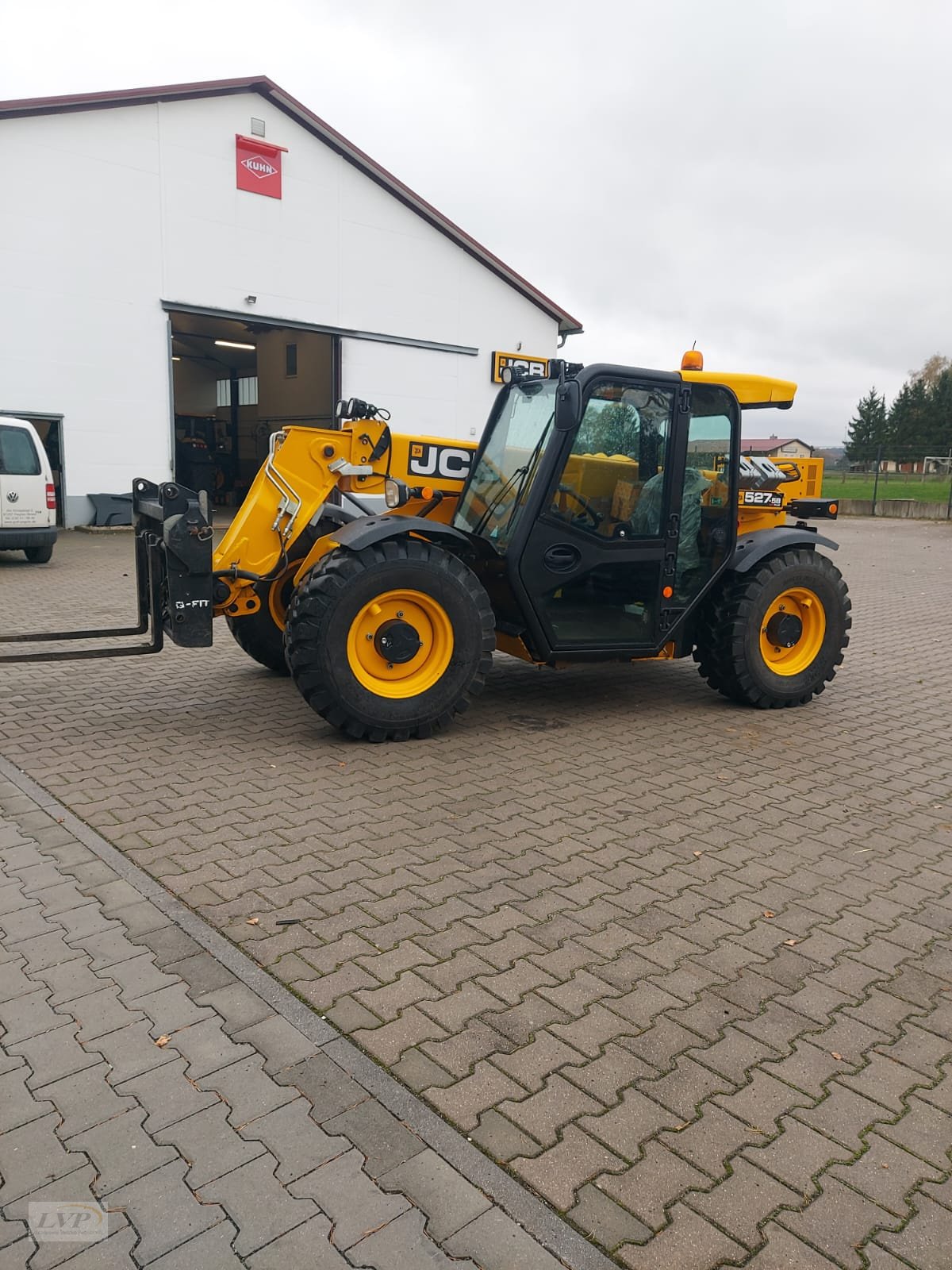 Teleskoplader of the type JCB 527-58 Agri-Plus, Gebrauchtmaschine in Pegnitz (Picture 1)