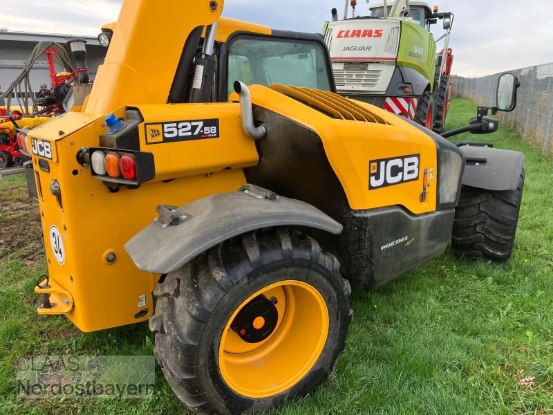 Teleskoplader Türe ait JCB 527-58 AGRI PLUS, Gebrauchtmaschine içinde Altenstadt a.d. Waldnaab (resim 10)