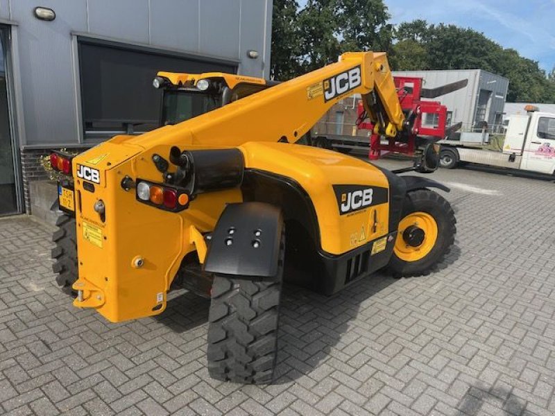 Teleskoplader van het type JCB 527-58 agri, Gebrauchtmaschine in Cuijk (Foto 8)