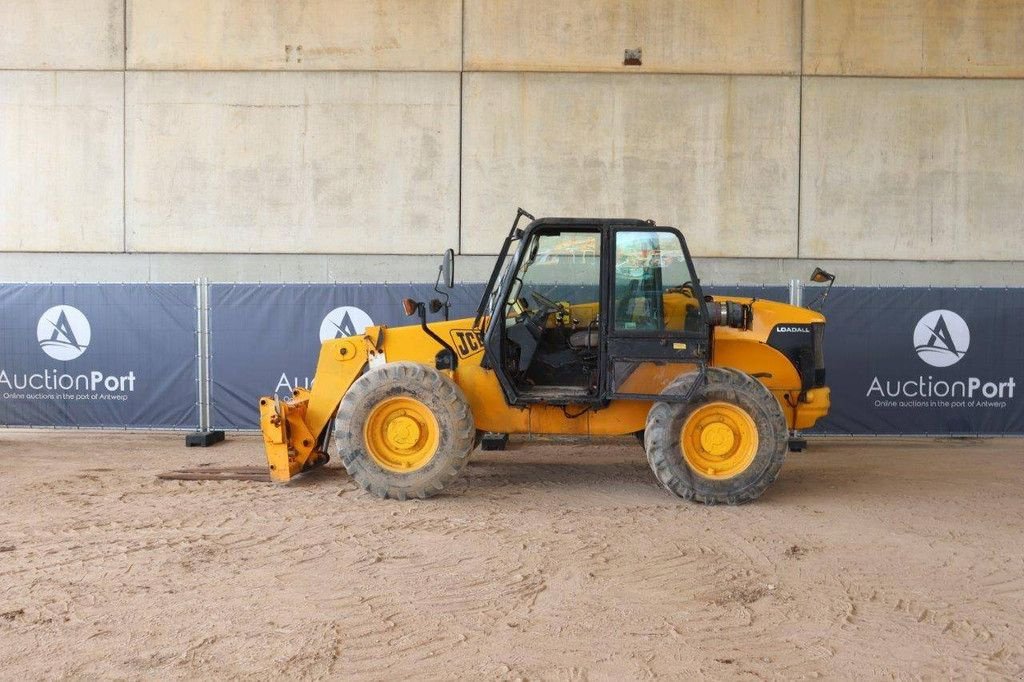 Teleskoplader du type JCB 528, Gebrauchtmaschine en Antwerpen (Photo 2)