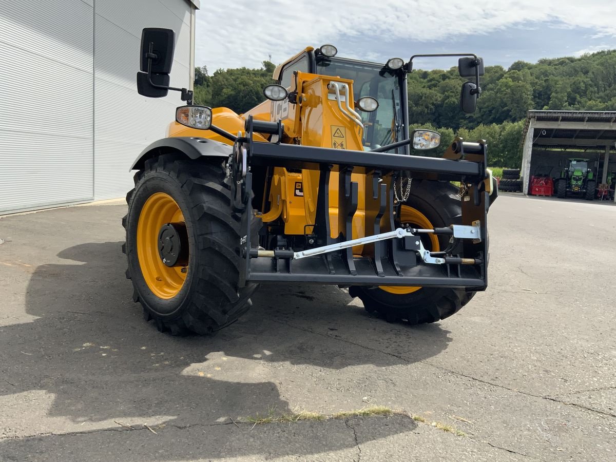 Teleskoplader of the type JCB 530-60 AGRI Plus Stufe 5, Neumaschine in Bad Gleichenberg (Picture 15)