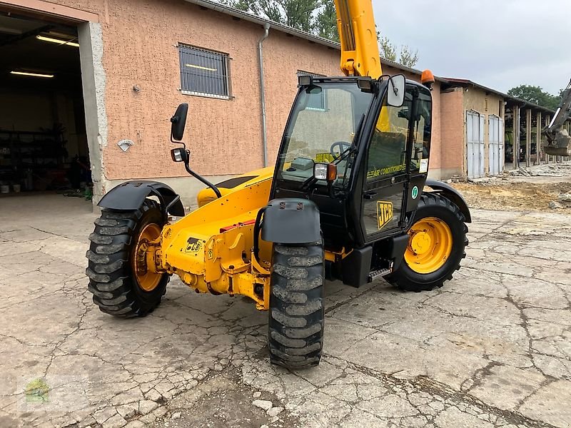 Teleskoplader van het type JCB 530-70, Gebrauchtmaschine in Salsitz (Foto 19)