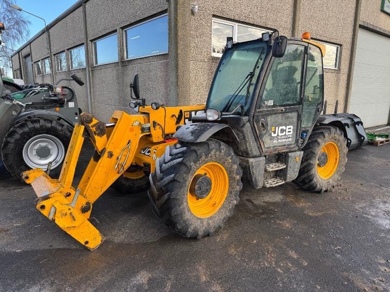 Teleskoplader des Typs JCB 531-70 AGRI PLUS, Gebrauchtmaschine in Wargnies Le Grand (Bild 1)