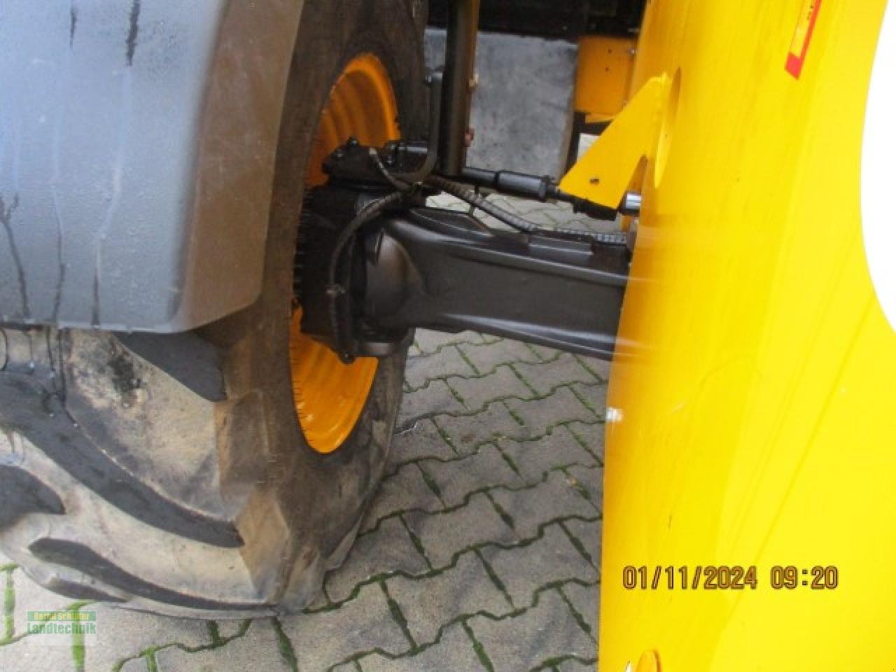 Teleskoplader des Typs JCB 531-70 Agri, Gebrauchtmaschine in Büren (Bild 4)