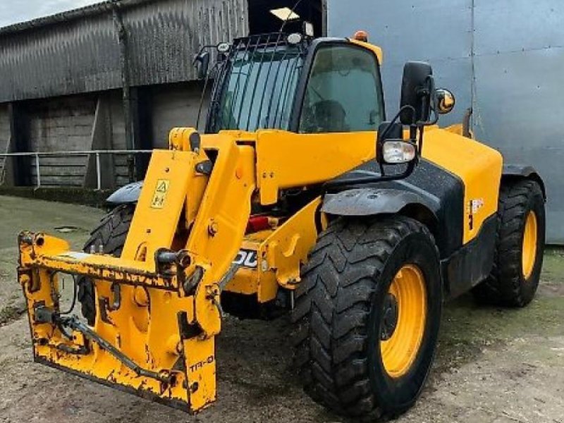 Teleskoplader of the type JCB 531-70, Gebrauchtmaschine in SHREWSBURRY (Picture 1)