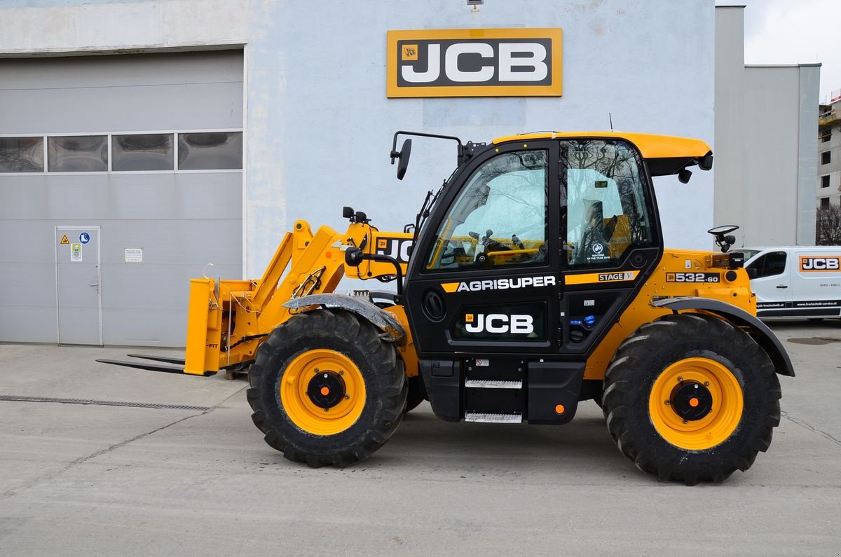 Teleskoplader от тип JCB 532-60 Agri Super Dual Tec, Neumaschine в Wien (Снимка 11)