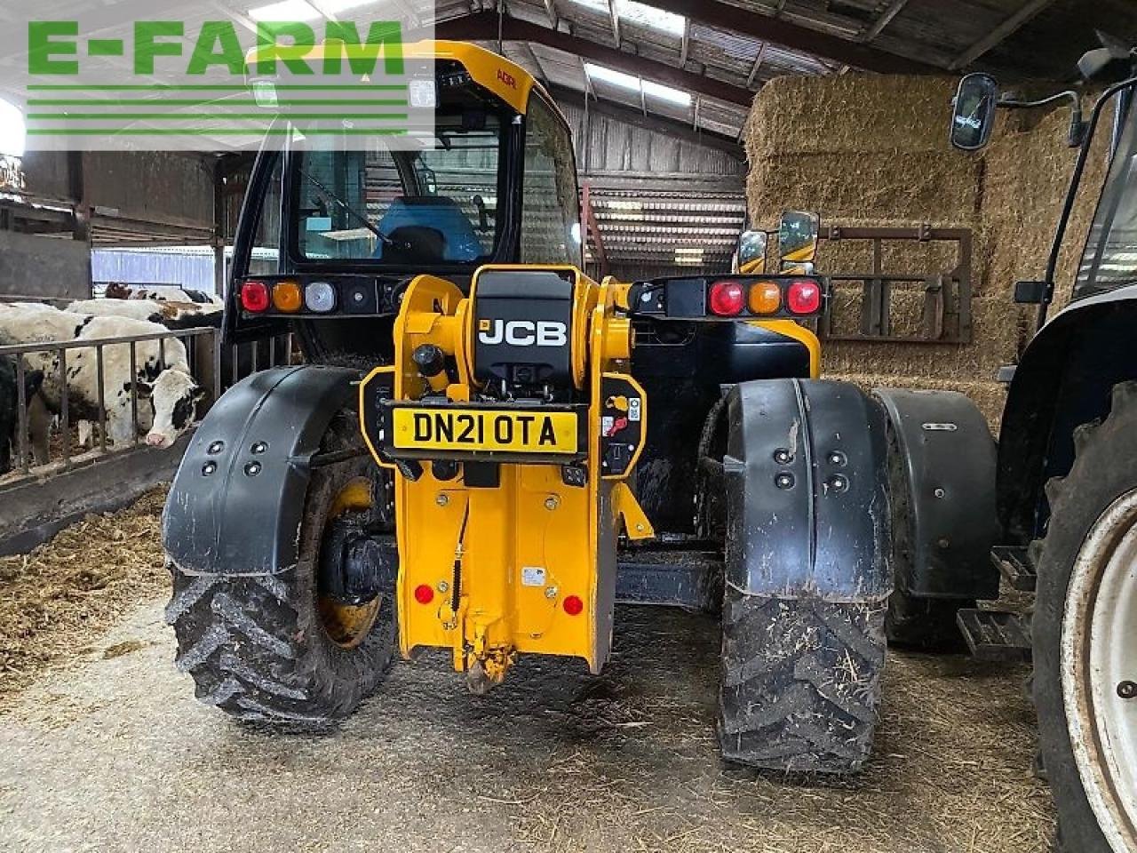 Teleskoplader van het type JCB 532-60, Gebrauchtmaschine in SHREWSBURRY (Foto 2)