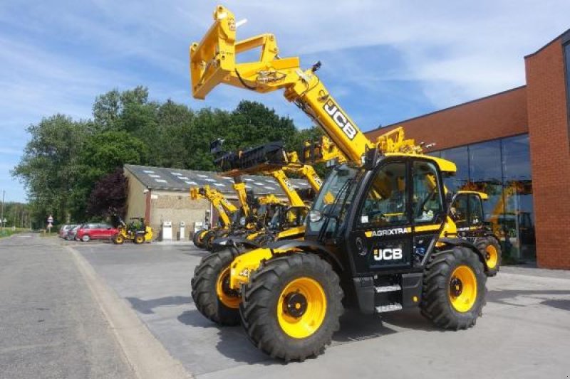 Teleskoplader des Typs JCB 532 70 Agri Extra DTVT 150 CV, Gebrauchtmaschine in Sorée (Bild 1)